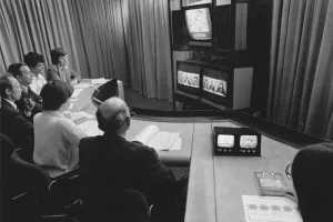 視頻會議發展三十年 經過哪些階段？